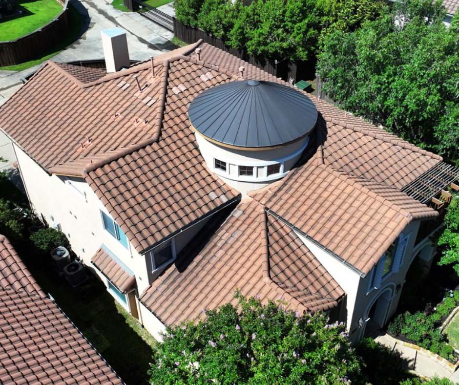 Tile roof benefits Texas heat resistance